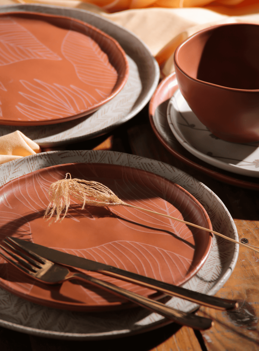 Porto Brasil Ceramica Greek Dinnerware Set, Service for 4 (Sage) :  : Beauty & Personal Care
